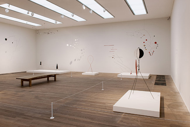 Alexander Calder Performing Sculpture At Tate