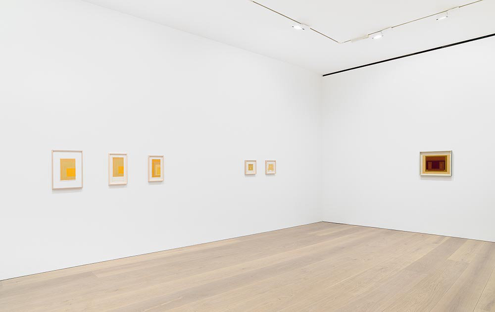 Exclusive 360 Josef Albers Sunny Side Up at David Zwirner