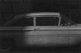 Roy DeCarava, White car and dots, 1961