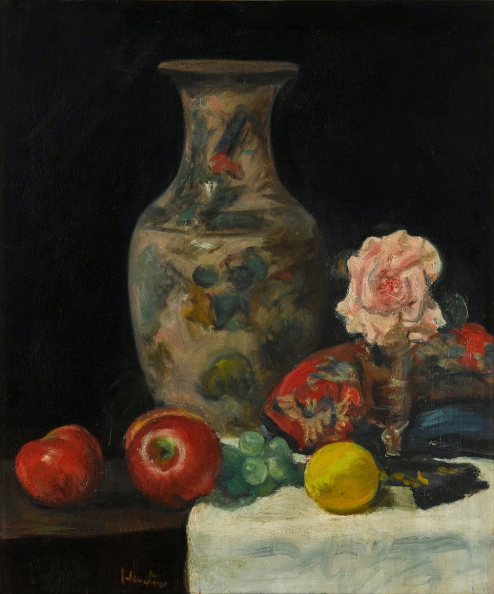 George Leslie Hunter, Oriental Vase, Red Apples and Pink Roses in a Glass Vase, 1916