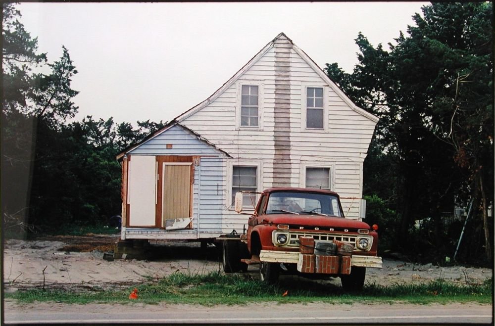 Zoe Leonard, House, 2001/02