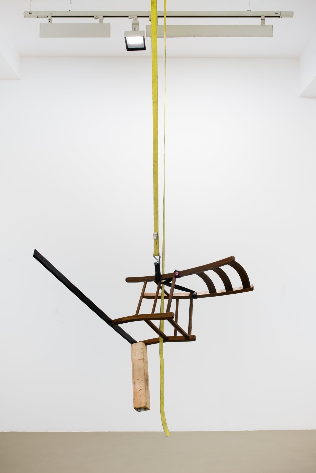 Abraham Cruzvillegas, Untitled portable sculpture (La Señora de Las Nueces) 3, 2020-2021