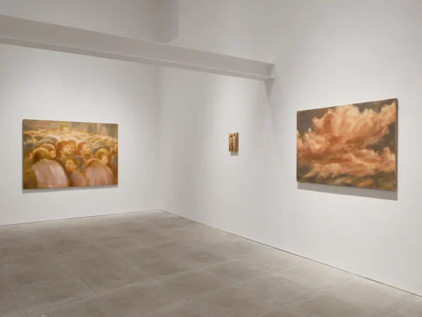 Sophie Ruigrok: Rapid movement over landscape @The Sunday Painter, London  - GalleriesNow.net 