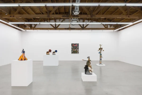 Teresa Tolliver: Sitting On The Edge Of Reality @parrasch heijnen, Los Angeles  - GalleriesNow.net 