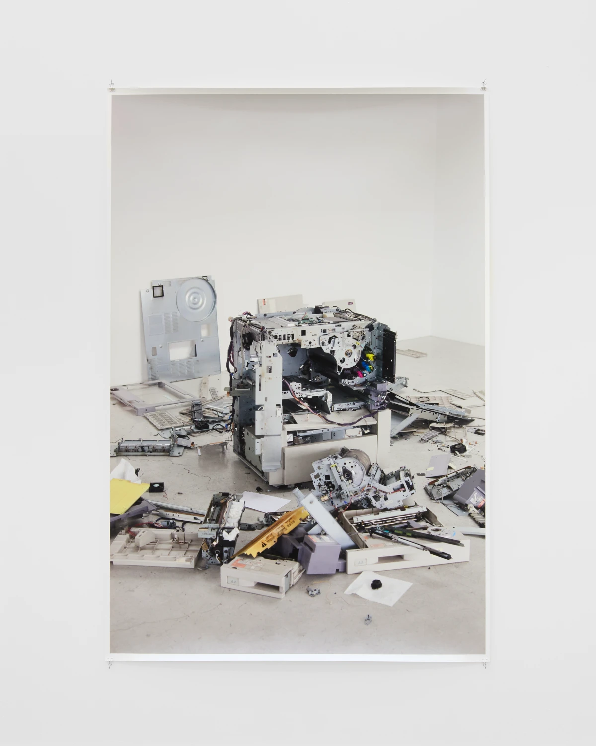 Wolfgang Tillmans, CLC 800, dismantled, a, 2011